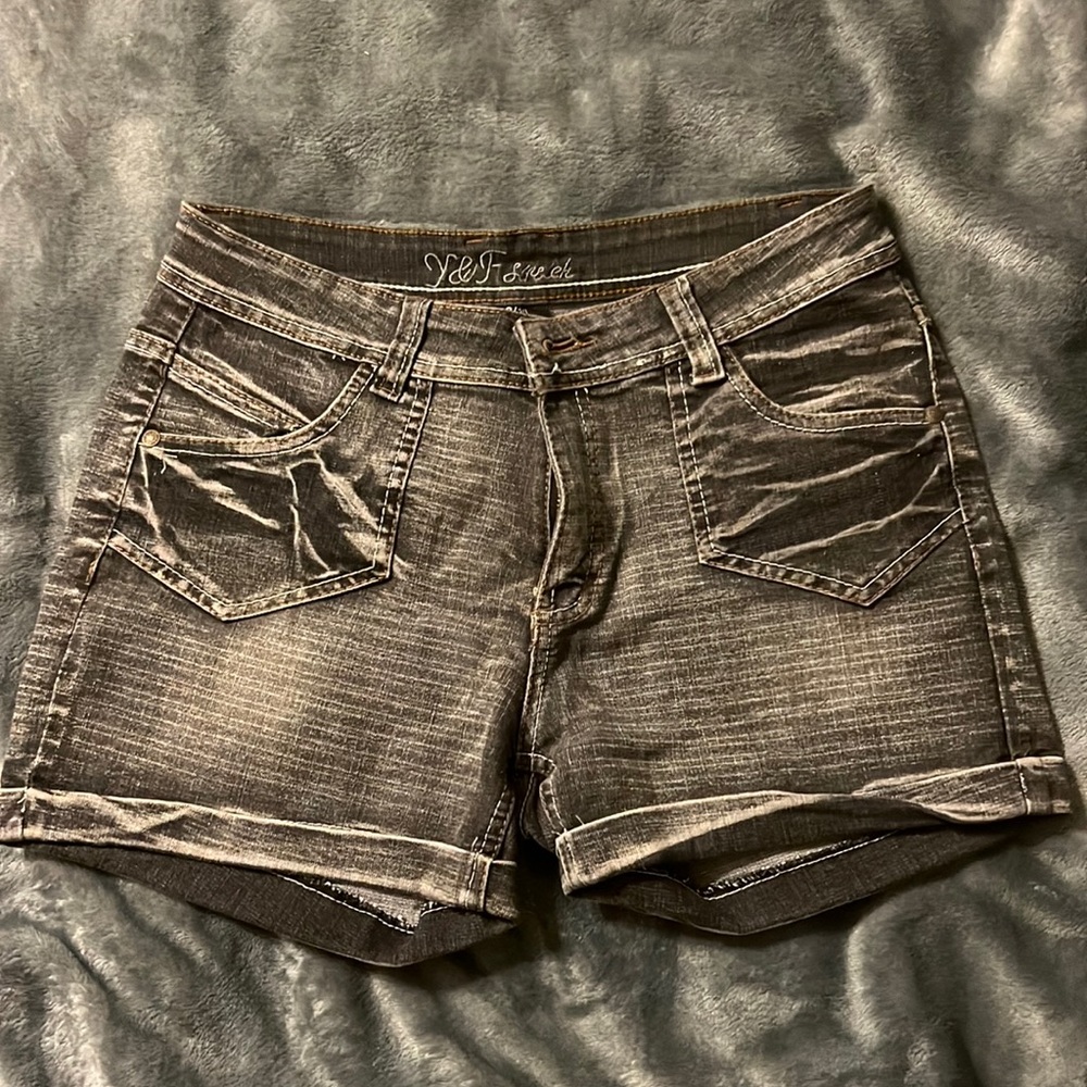 Women’s, US 9/10, denim shorts